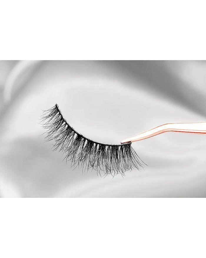 商品MoxieLash|Zany Magnetic Lashes,价格¥225,第4张图片详细描述