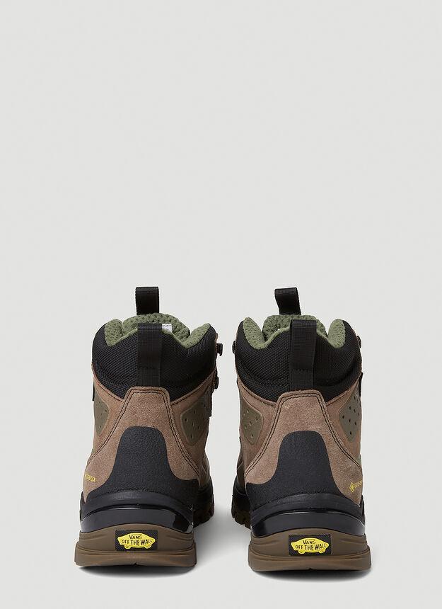 商品Vans|Ultrarange EXO Hi Gore-Tex MTE 3 Hiking Boots in Brown,价格¥1798,第6张图片详细描述