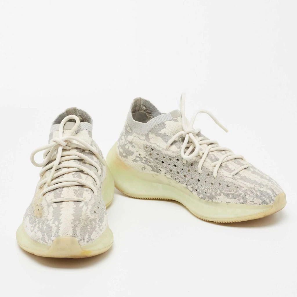 商品[二手商品] YEEZY|Yeezy x Adidas Grey/White  Knit Fabric Boost 380 Calcite Glow Sneakers Size 42 2/3,价格¥1586,第4张图片详细描述
