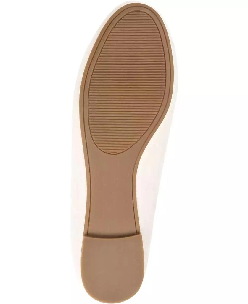 商品Journee Collection|Women's Tannya Ruched Ballet Flats,价格¥221,第5张图片详细描述