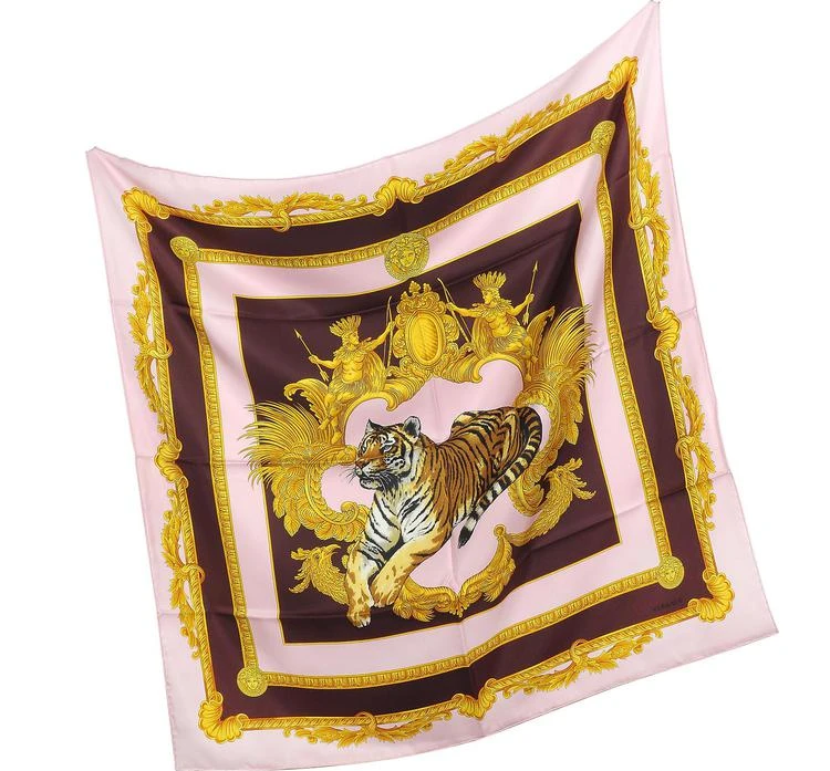 商品Versace|Versace 范思哲 Tigris 印花丝绸方巾,价格¥1934,第2张图片详细描述