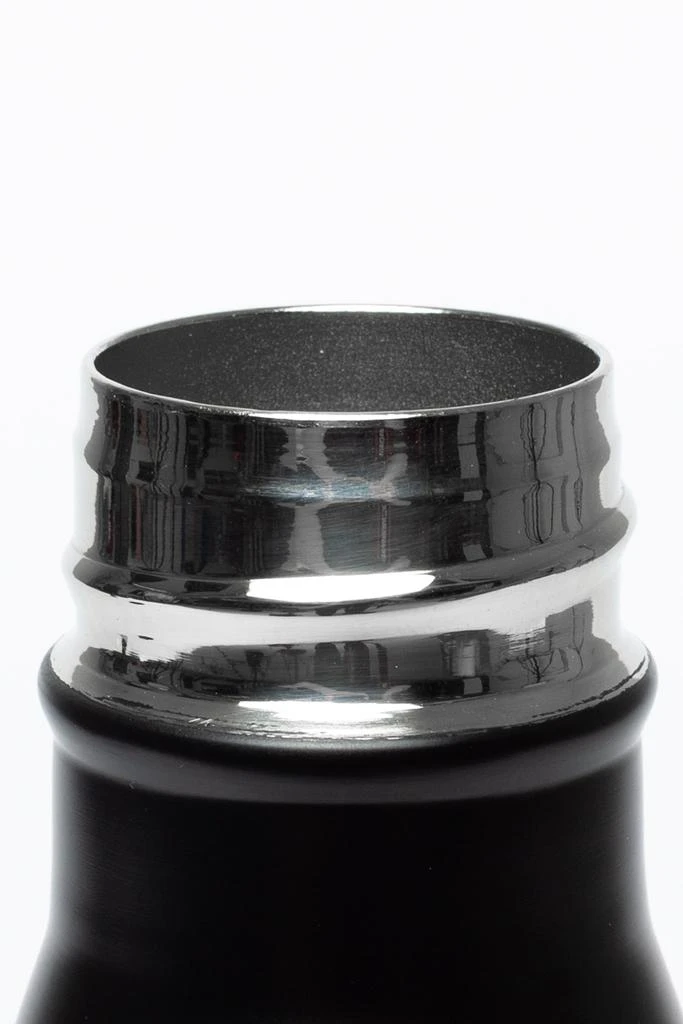 商品HYPE ACCESSORIES|HYPE BLACK METAL WATER BOTTLE - 750ML,价格¥167,第5张图片详细描述