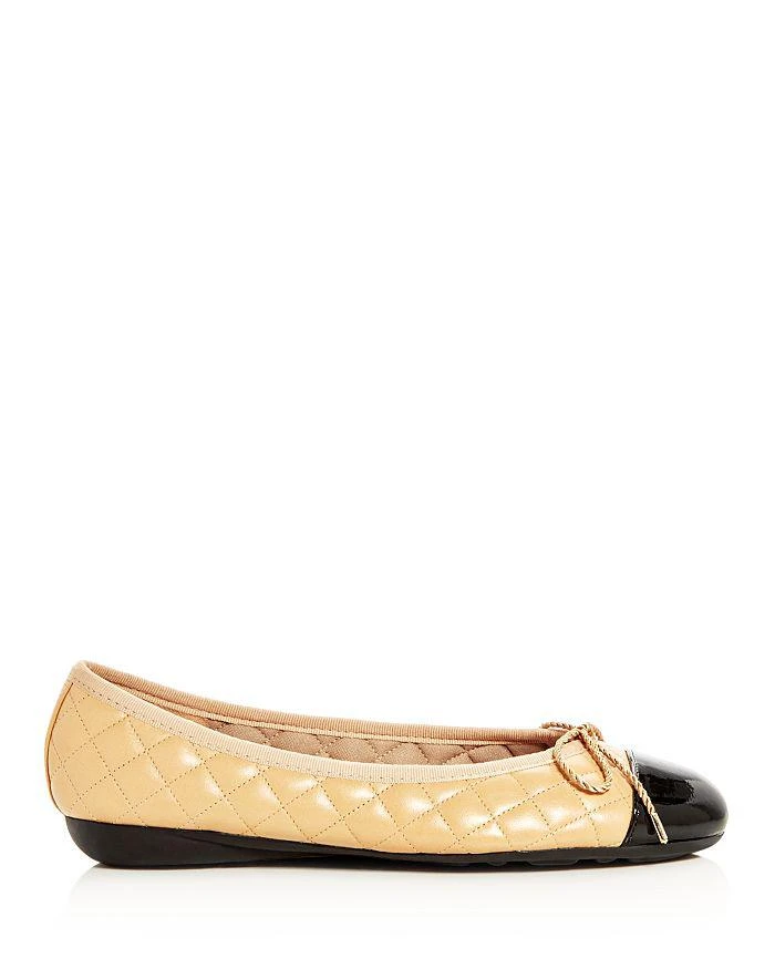 商品Paul Mayer|Women's Best Brighton Quilted Cap-Toe Ballet Flats,价格¥1009,第2张图片详细描述