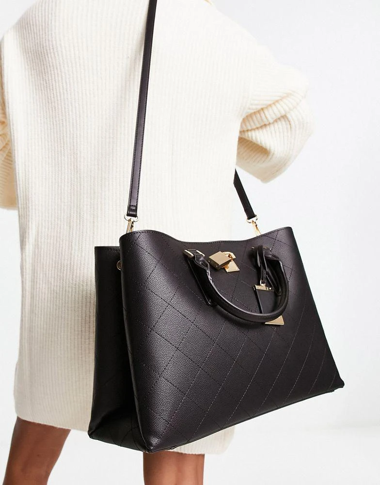 商品ALDO|ALDO Mylah tote bag in black quilt with padlock,价格¥712,第2张图片详细描述