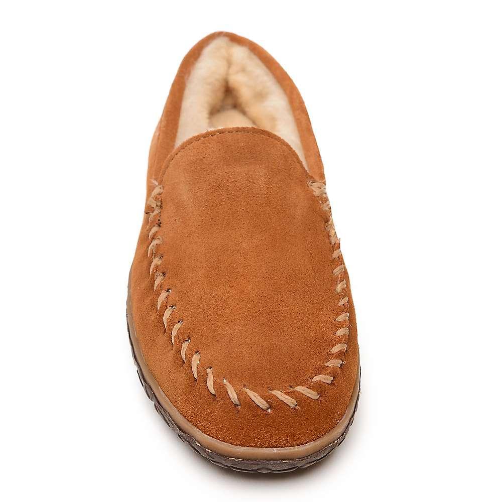 商品Minnetonka|Minnetonka Men's Sheepskin Tobie Slipper,价格¥589,第6张图片详细描述