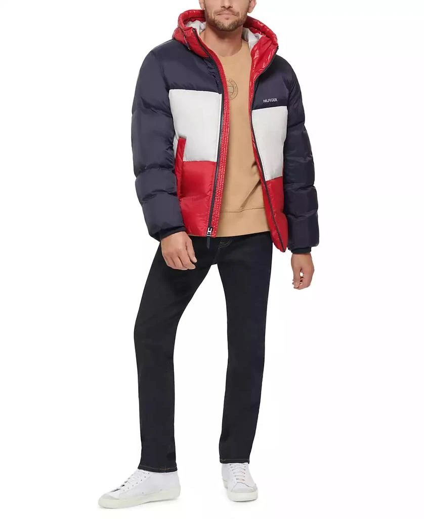 商品Tommy Hilfiger|Men's Colorblock Performance Hooded Puffer Jacket,价格¥1150,第4张图片详细描述