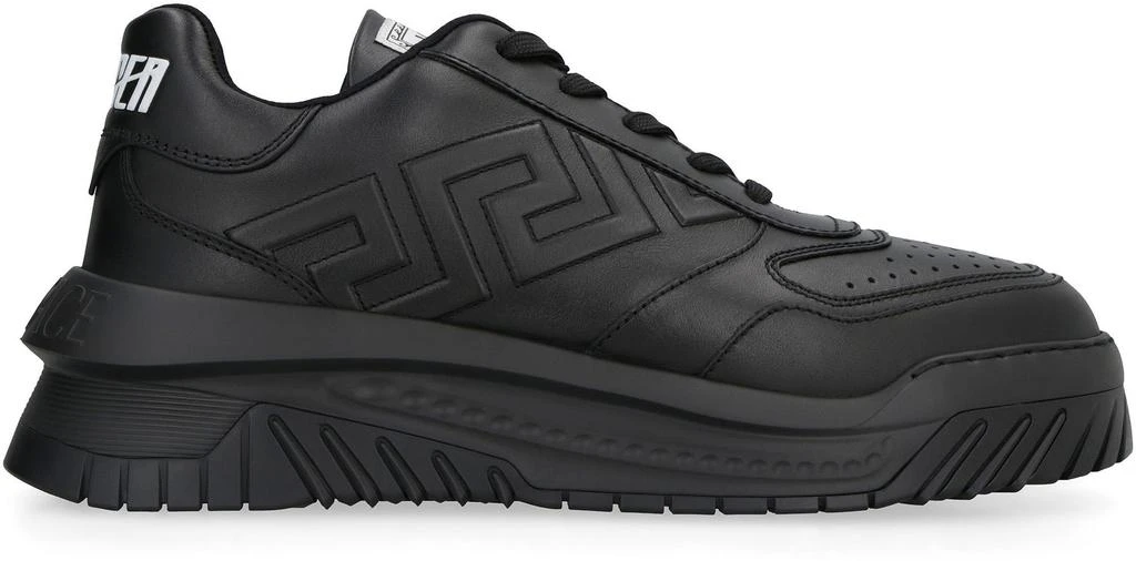 商品Versace|VERSACE ODISSEA LEATHER LOW-TOP SNEAKERS,价格¥3564,第2张图片详细描述