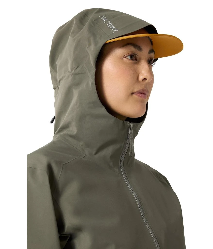 商品Arc'teryx|Arc'teryx Salal Jacket Women's | Versatile Comfortable Gore-Tex Shell,价格¥4684,第5张图片详细描述