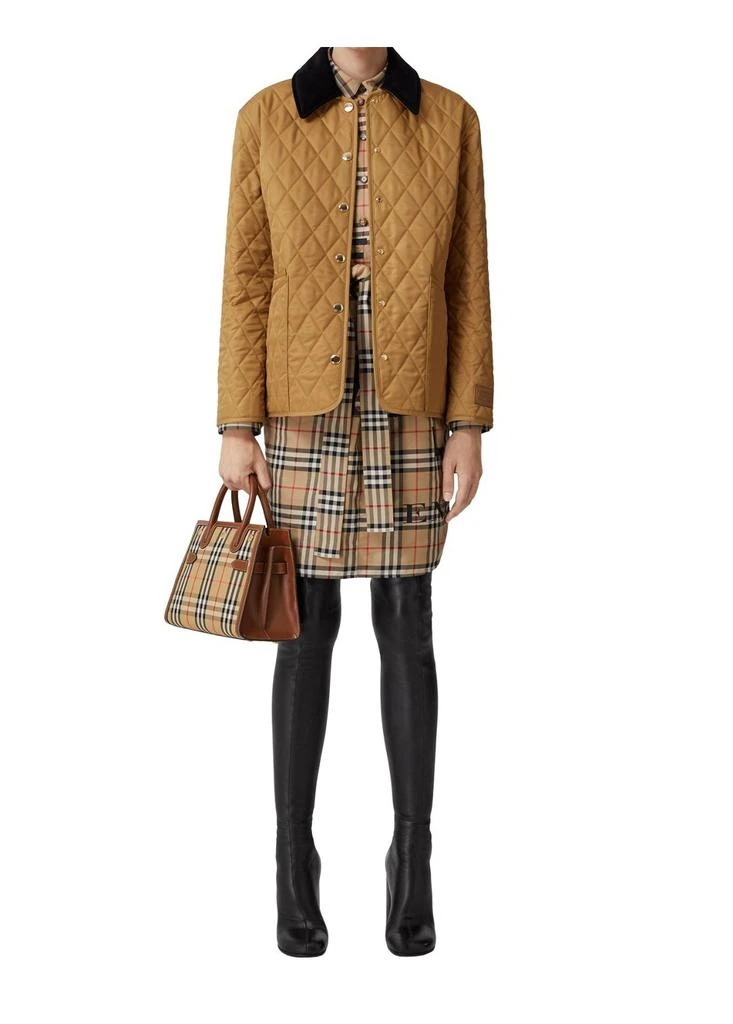 商品Burberry|Corduroy collar diamond quilted jacket,价格¥9829,第3张图片详细描述