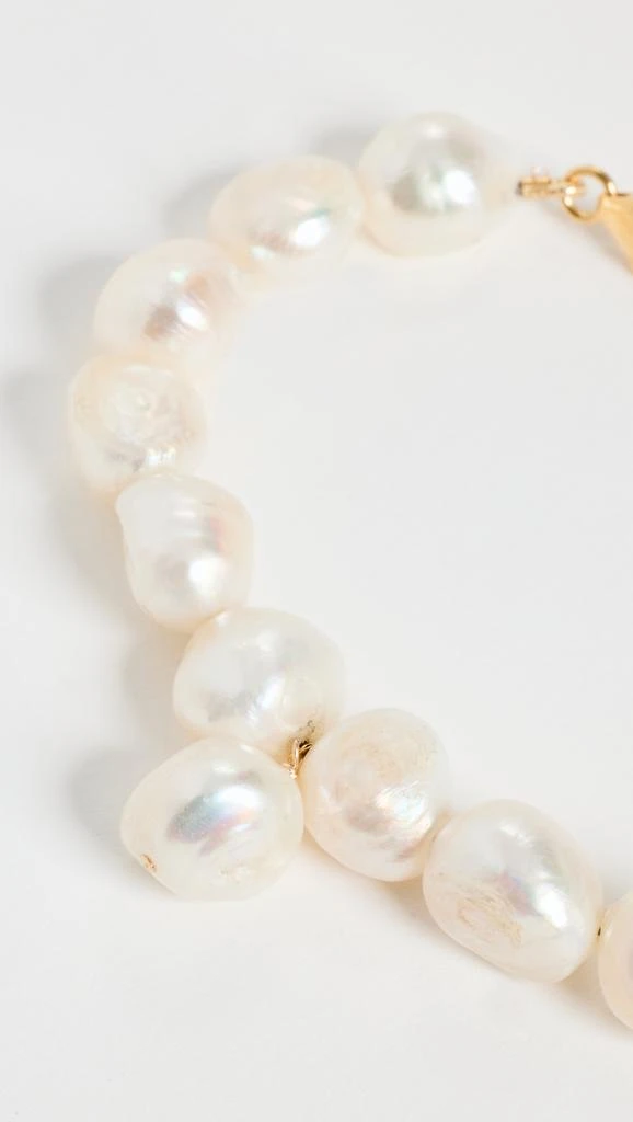 商品Galley Los Angeles|Pearl On Pearl Drop Bracelet,价格¥470,第3张图片详细描述