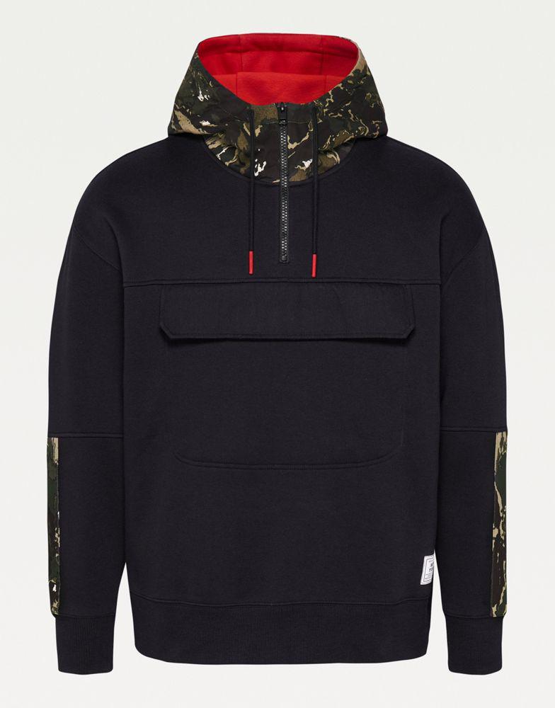Tommy Jeans colourblock camo print hoodie in black商品第4张图片规格展示
