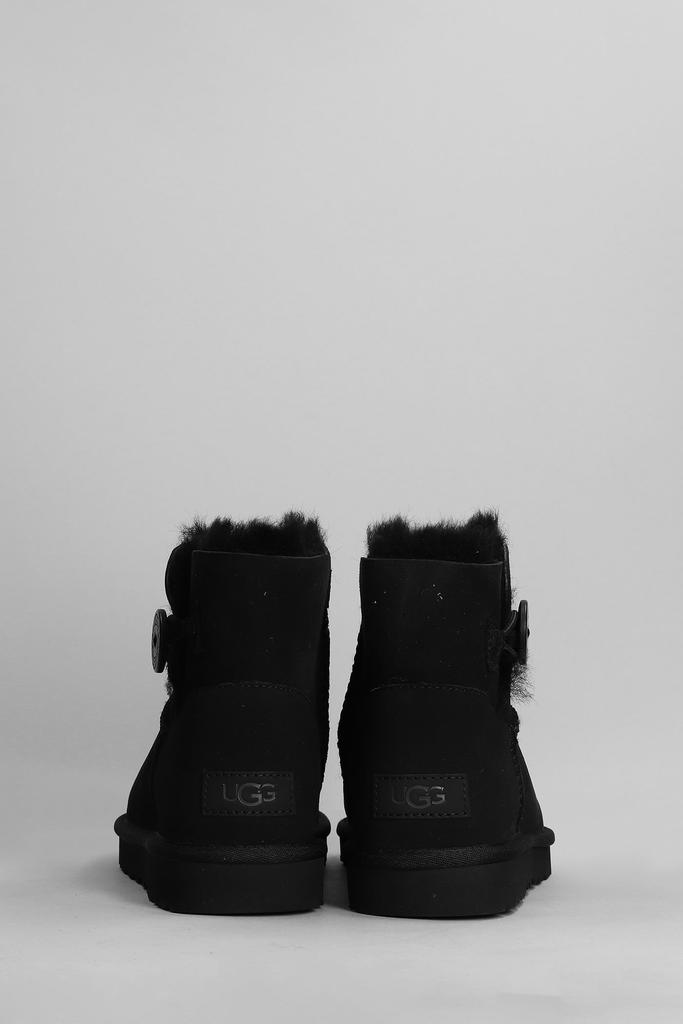 UGG Mini Bailey Buttonii Low Heels Ankle Boots In Black Suede商品第4张图片规格展示