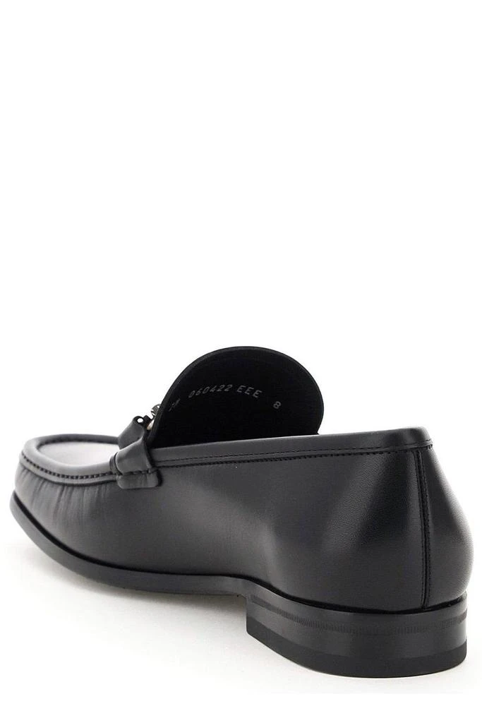 商品Salvatore Ferragamo|Ferragamo Gancini Reversible Plaque Moccasins,价格¥3505,第2张图片详细描述
