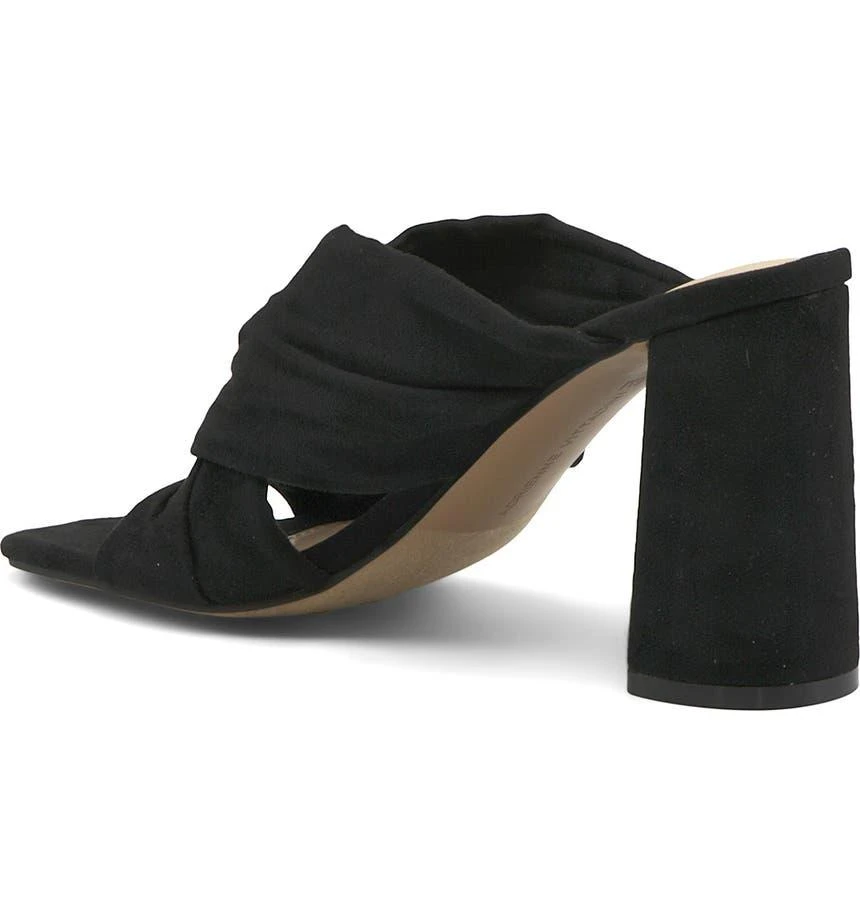 商品Adrienne Vittadini|Genie Crossover Sandal,价格¥104,第2张图片详细描述