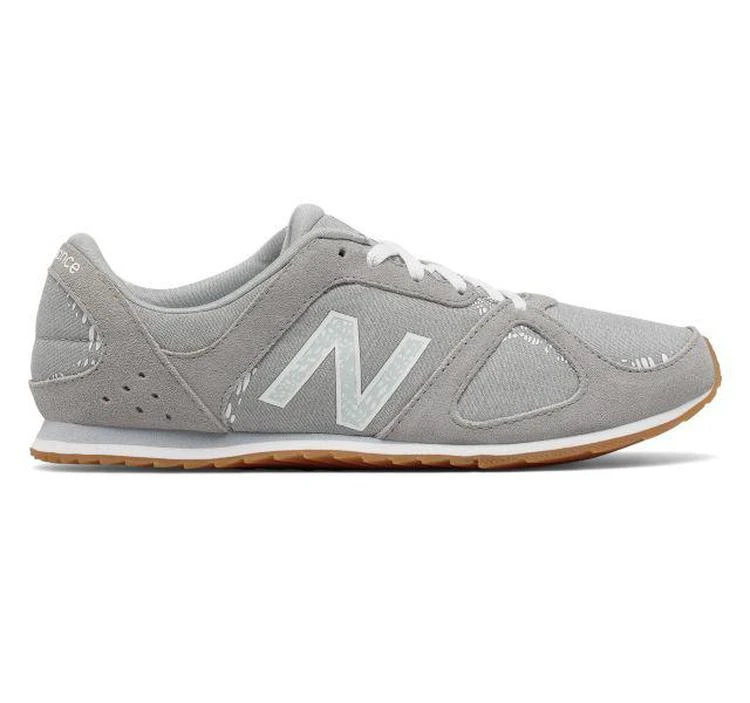 商品New Balance|女士555灰色慢跑鞋,价格¥243,第1张图片