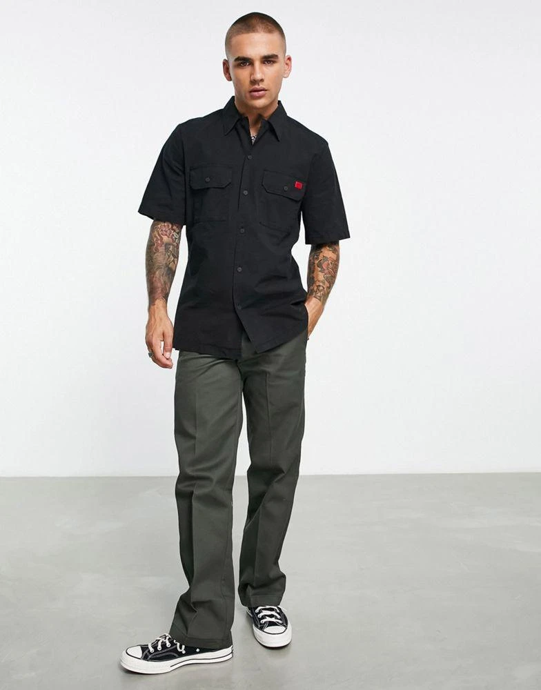 商品Hugo Boss|Hugo Elpy relaxed cotton short sleeve shirt in black,价格¥528,第2张图片详细描述