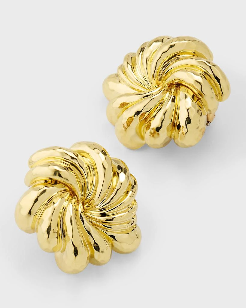 商品NM Estate|Estate Dunay 18K Yellow Gold Hammered and Faceted Finish Floral Swirl Earrings,价格¥74886,第3张图片详细描述