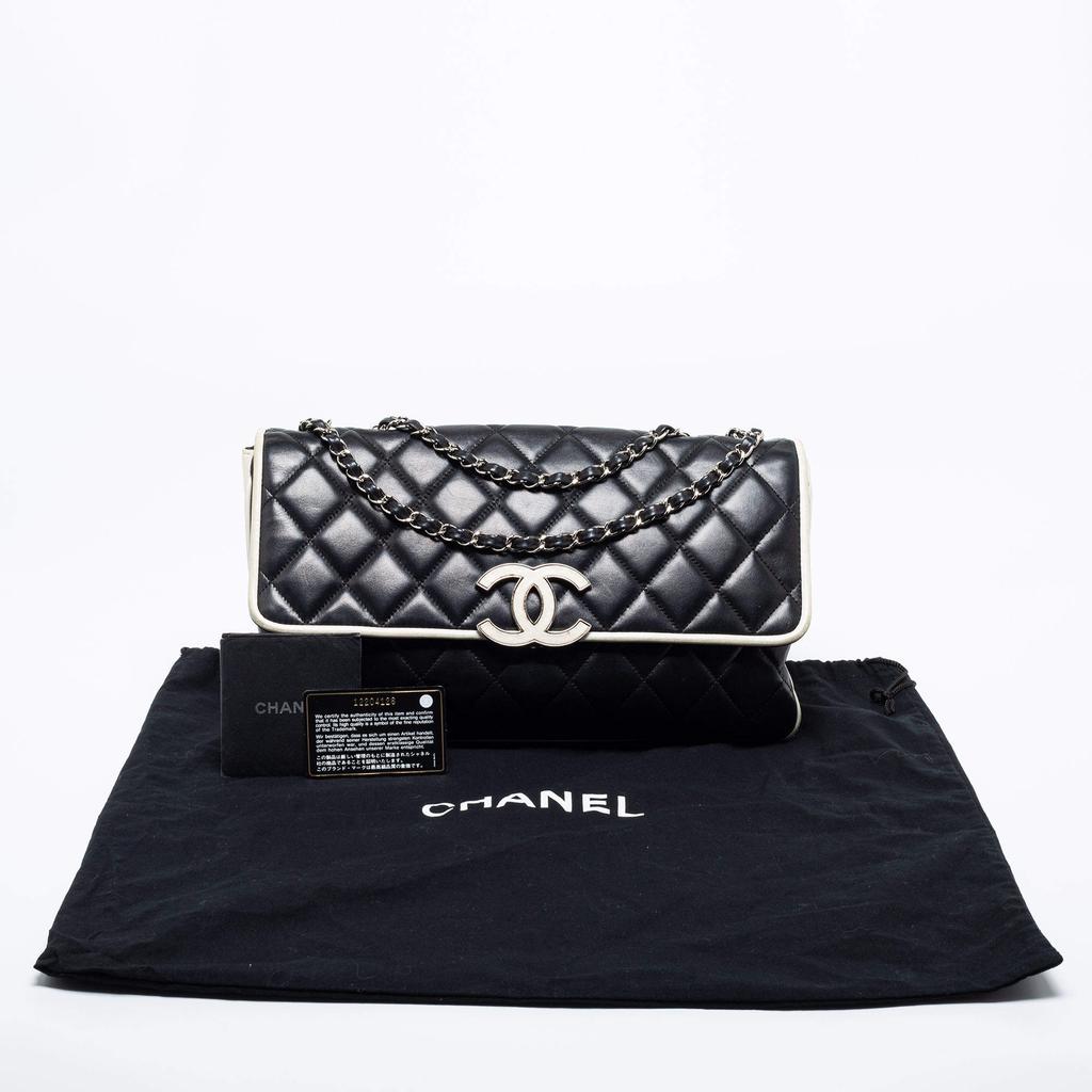 Chanel Black/White Quilted Leather Large Vintage Maxi Divine Cruise Classic Flap Bag商品第9张图片规格展示