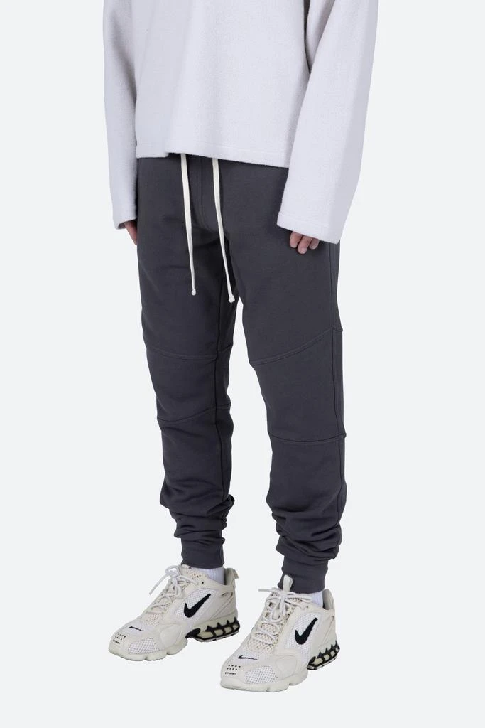 商品MNML|Cuffed Sweatpants - Black,价格¥213,第3张图片详细描述