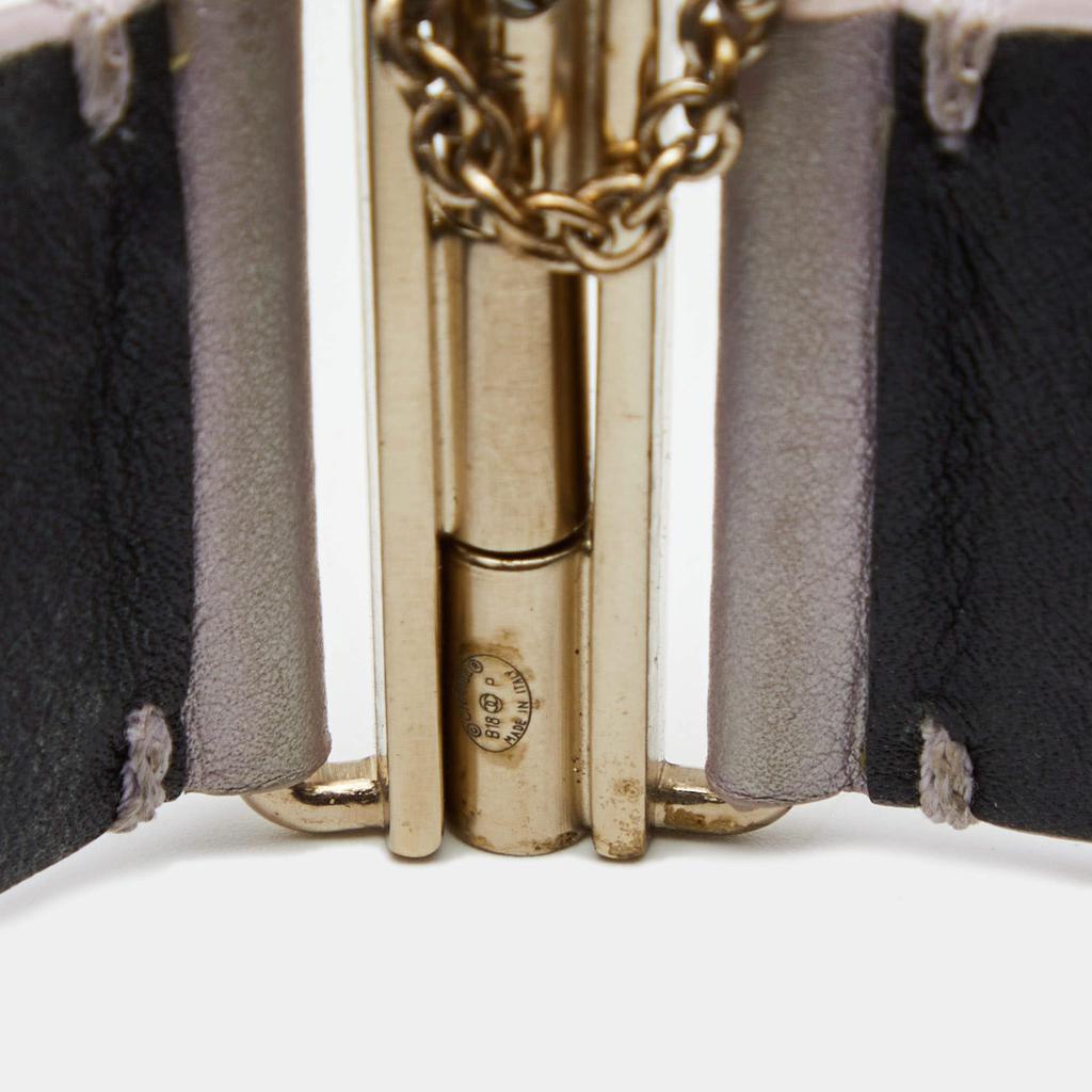 Chanel Metallic Lavender Gold Tone Wrap Cuff Bracelet商品第4张图片规格展示
