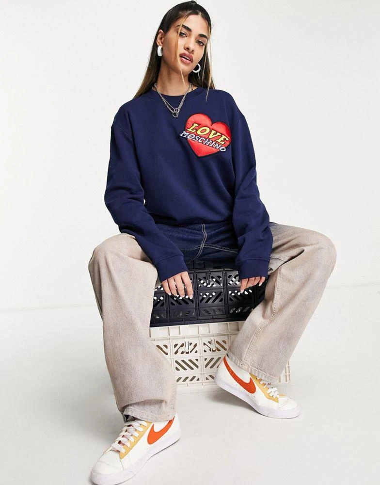 商品Love Moschino|Love Moschino logo patch sweatshirt in blue,价格¥747,第4张图片详细描述