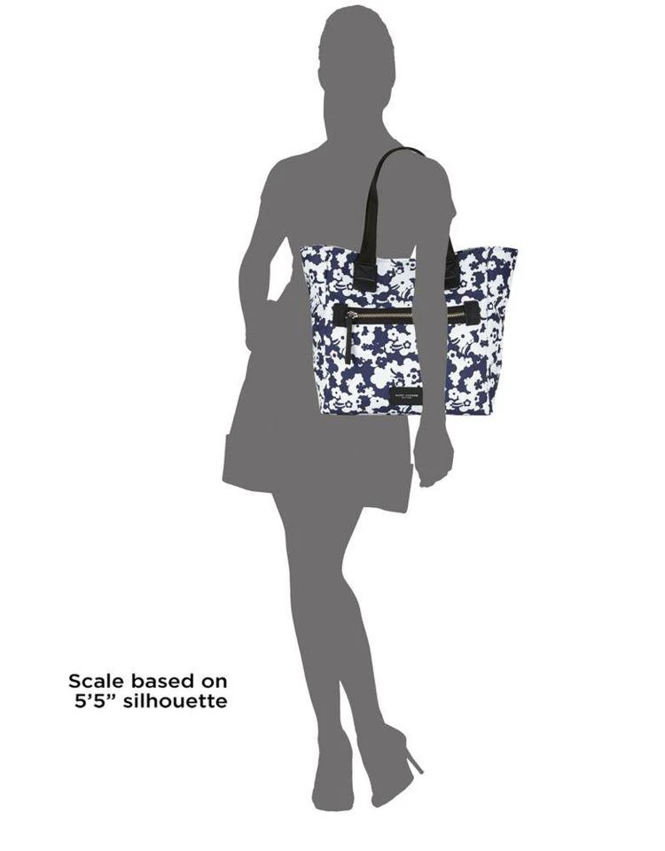 商品Marc Jacobs|Floral Print Nylon Tote,价格¥508,第4张图片详细描述