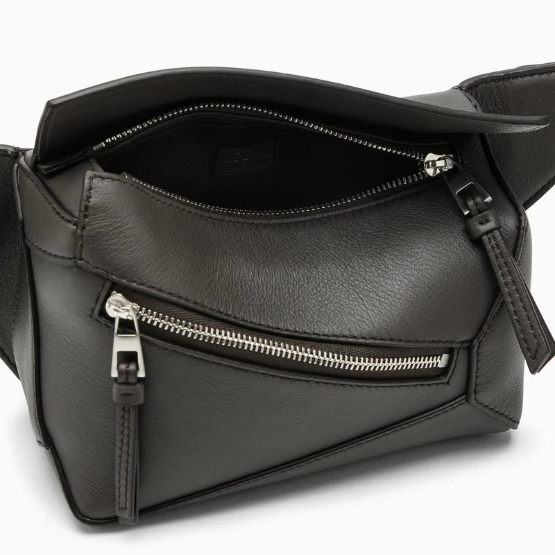 Mini Puzzle bumbag in dark grey leather 商品