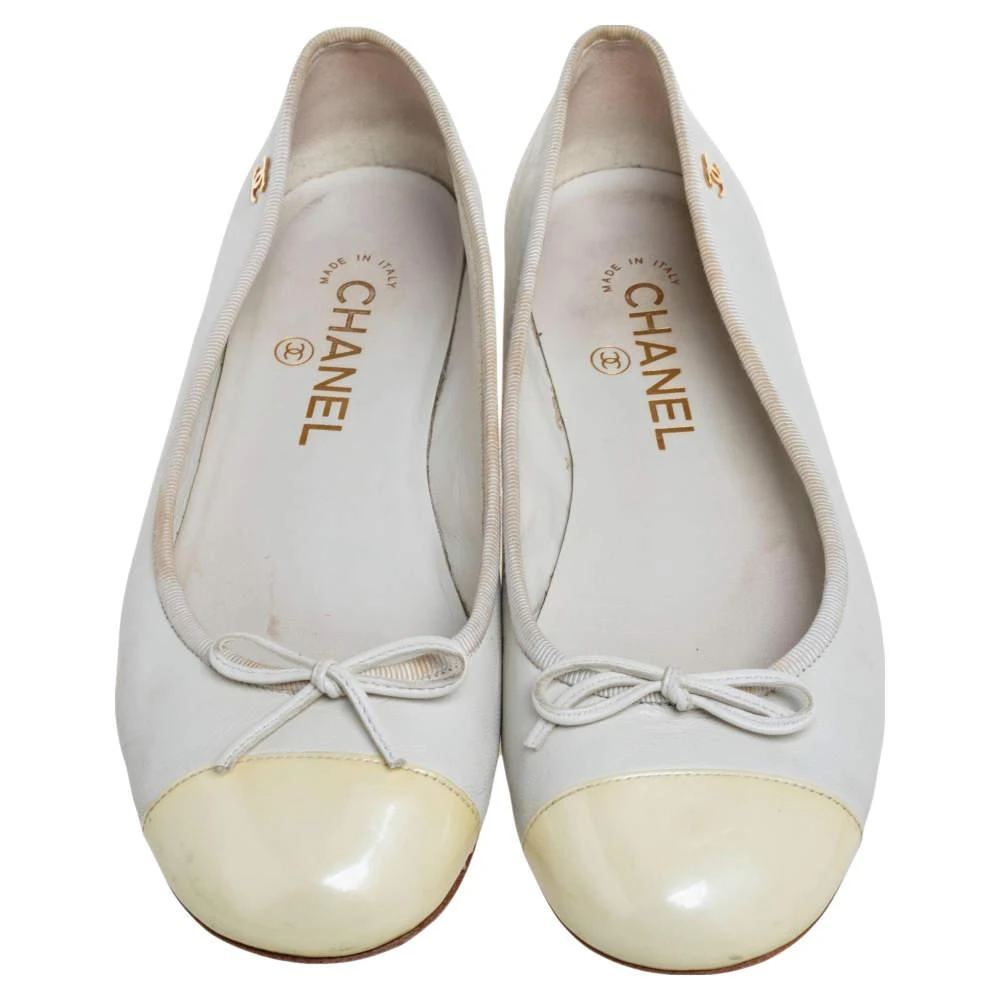 商品[二手商品] Chanel|Chanel Grey/Yellow Patent And Leather Cap Toe Bow Ballet Flats Size 37,价格¥1199,第3张图片详细描述