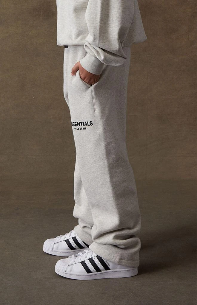 商品Essentials|Light Oatmeal Relaxed Sweatpants,价格¥196,第3张图片详细描述