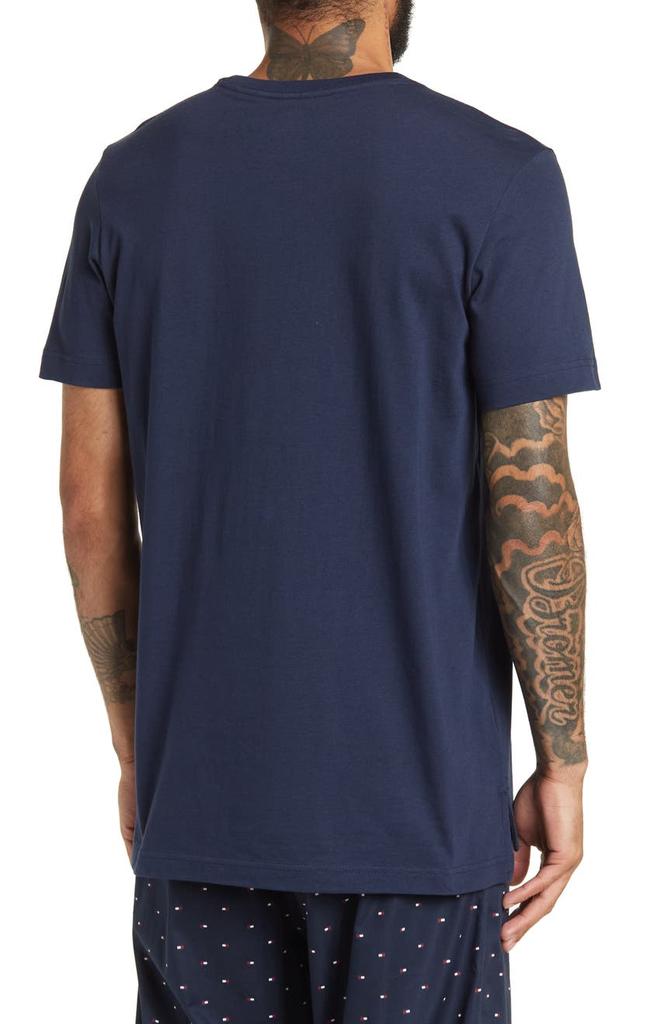 Short Sleeve Crew Neck T-Shirt商品第2张图片规格展示