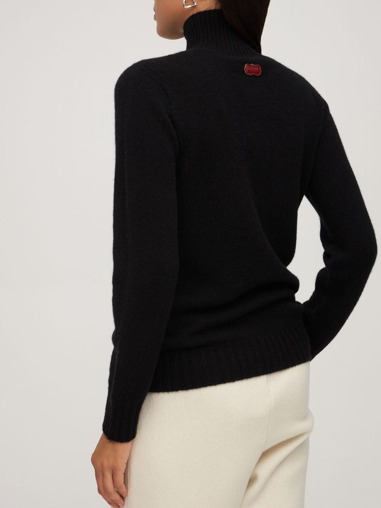 Cashmere Knit Turtleneck Sweater商品第2张图片规格展示