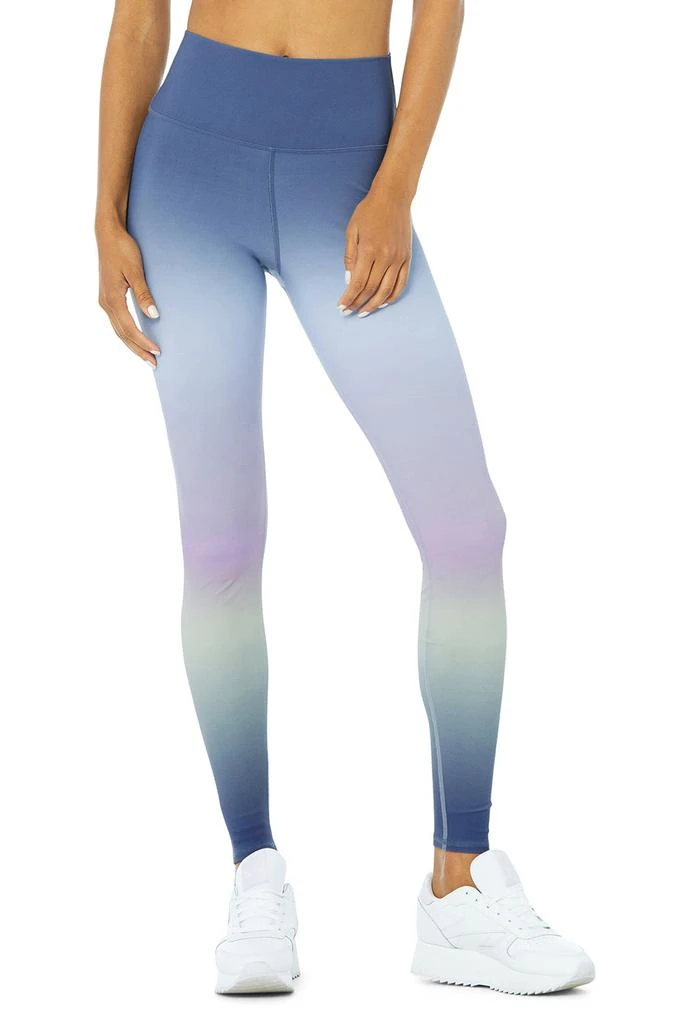 商品Alo|Vapor High-Waist Gradient Dusk Legging - Dusk Sky,价格¥759,第1张图片