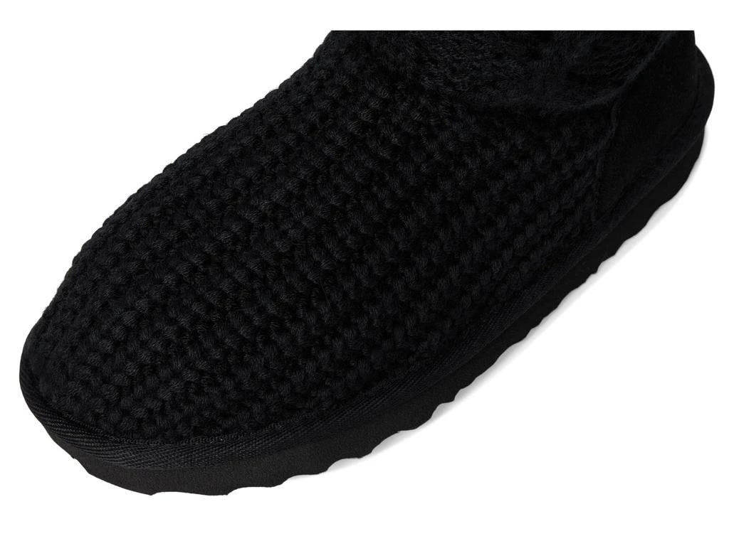 商品UGG|Classic Cardi Cabled Knit (Toddler/Little Kid),价格¥913,第2张图片详细描述
