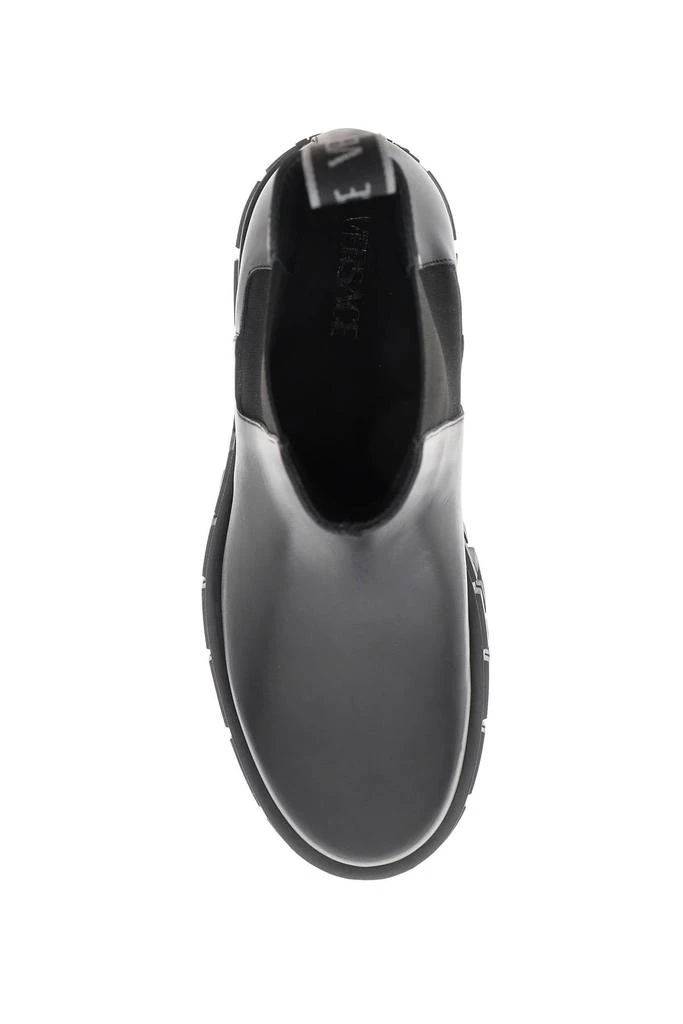 商品Versace|Versace 'greca portico' chelsea boots,价格¥3818,第4张图片详细描述