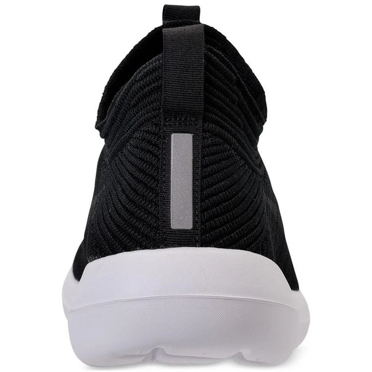 Men's Roshe Two Flyknit V2 Casual Sneakers from Finish Line 商品