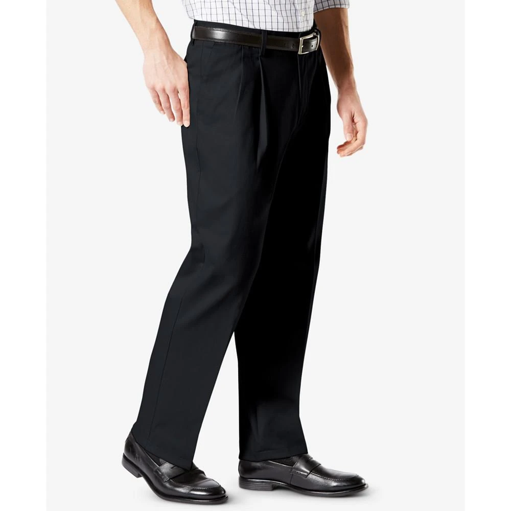 商品Dockers|Men's Signature Lux Cotton Classic Fit Pleated Creased Stretch Khaki Pants,价格¥236,第5张图片详细描述