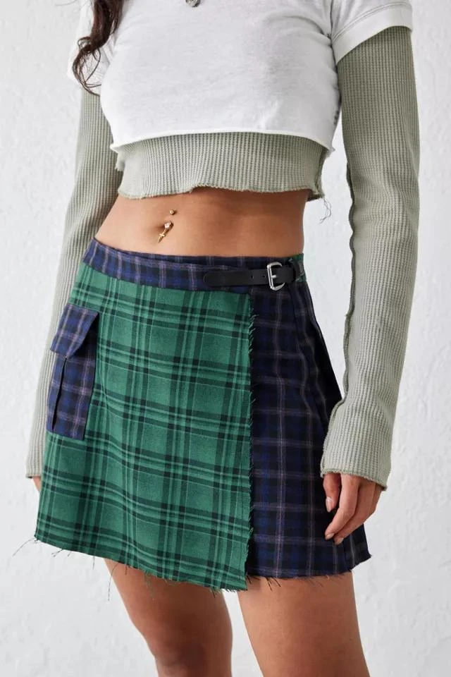 商品Urban Outfitters|UO Spliced Contrast Plaid Pocket Skirt,价格¥416,第2张图片详细描述