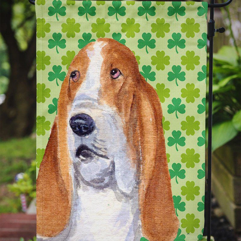 商品Caroline's Treasures|11" x 15 1/2" Polyester Basset Hound St. Patrick's Day Shamrock Portrait Garden Flag 2-Sided 2-Ply,价格¥137,第2张图片详细描述