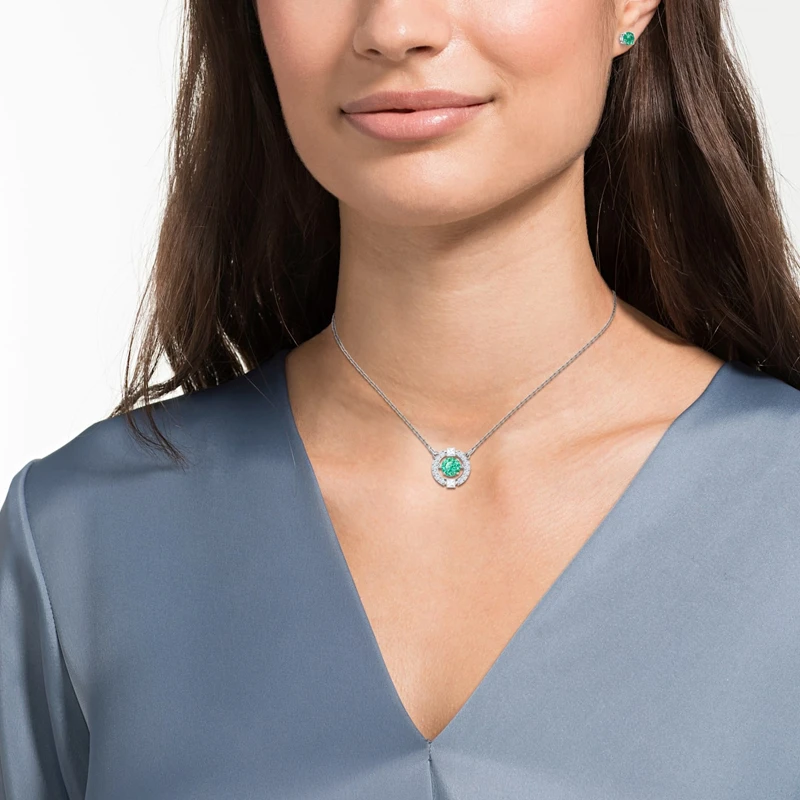 商品[国内直发] Swarovski|施华洛世奇 跳动的心绿色 - 耳环项链套装 女款,价格¥1738,第10张图片详细描述