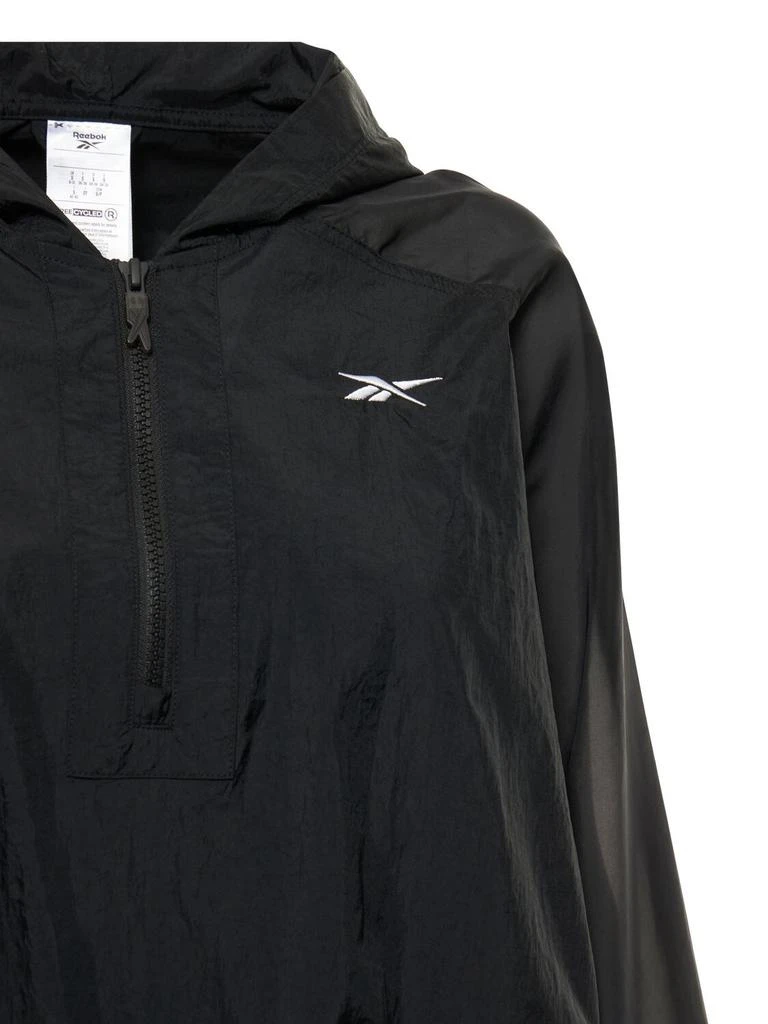 商品Reebok|Logo Tech Windbreaker W/ Sheer Sleeves,价格¥376,第3张图片详细描述