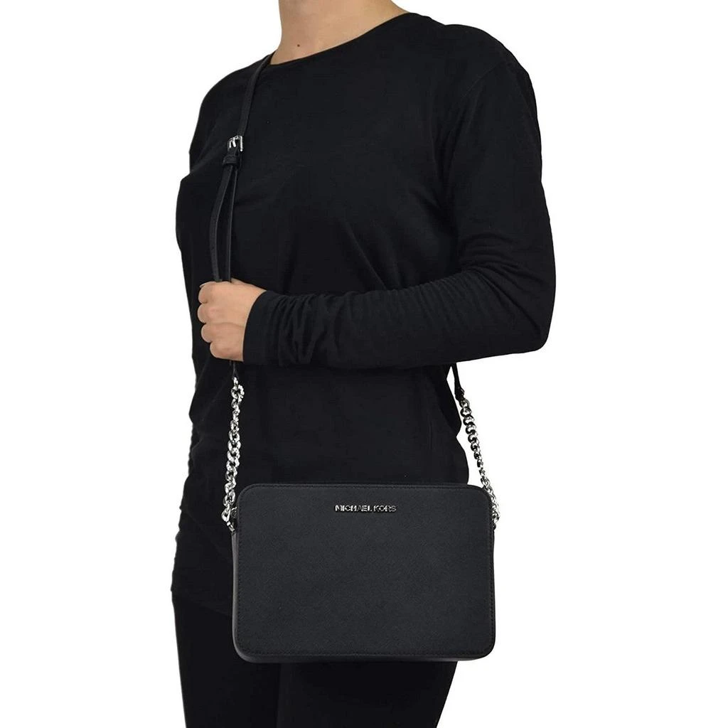 Jet Set Item East West Crossbody 商品