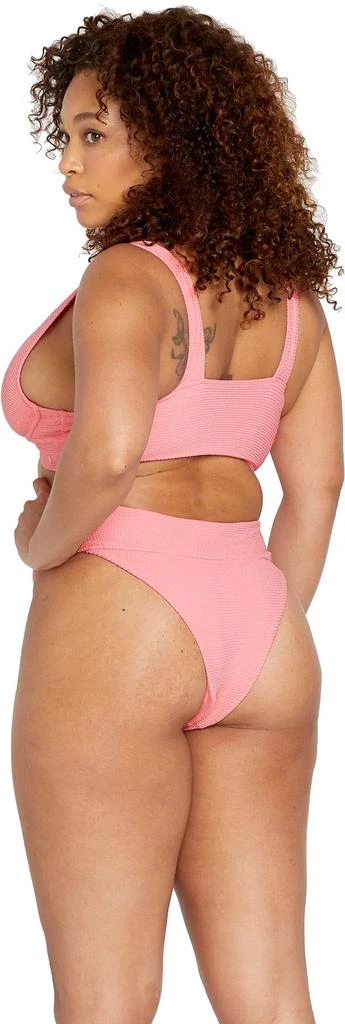 商品Volcom|So Current High Waist Bikini Bottom - Women's,价格¥105,第3张图片详细描述