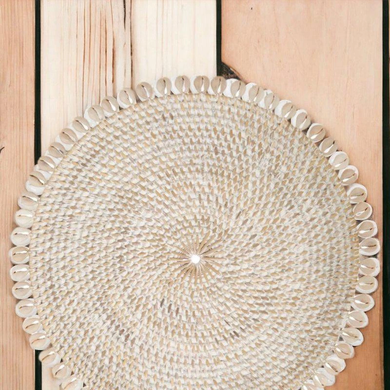 商品BEACH HAUS|White Wash Rattan Placemat with Cowrie Shell Set of 4,价格¥898,第1张图片