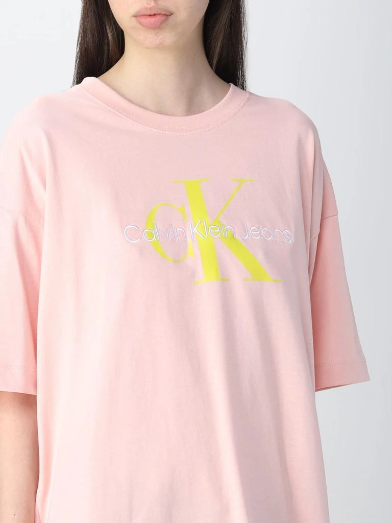 商品Calvin Klein|Calvin Klein Jeans oversized t-shirt with CK logo,价格¥158,第4张图片详细描述