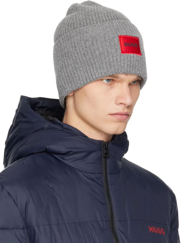 商品Hugo Boss|Gray Logo Label Beanie,价格¥267,第2张图片详细描述