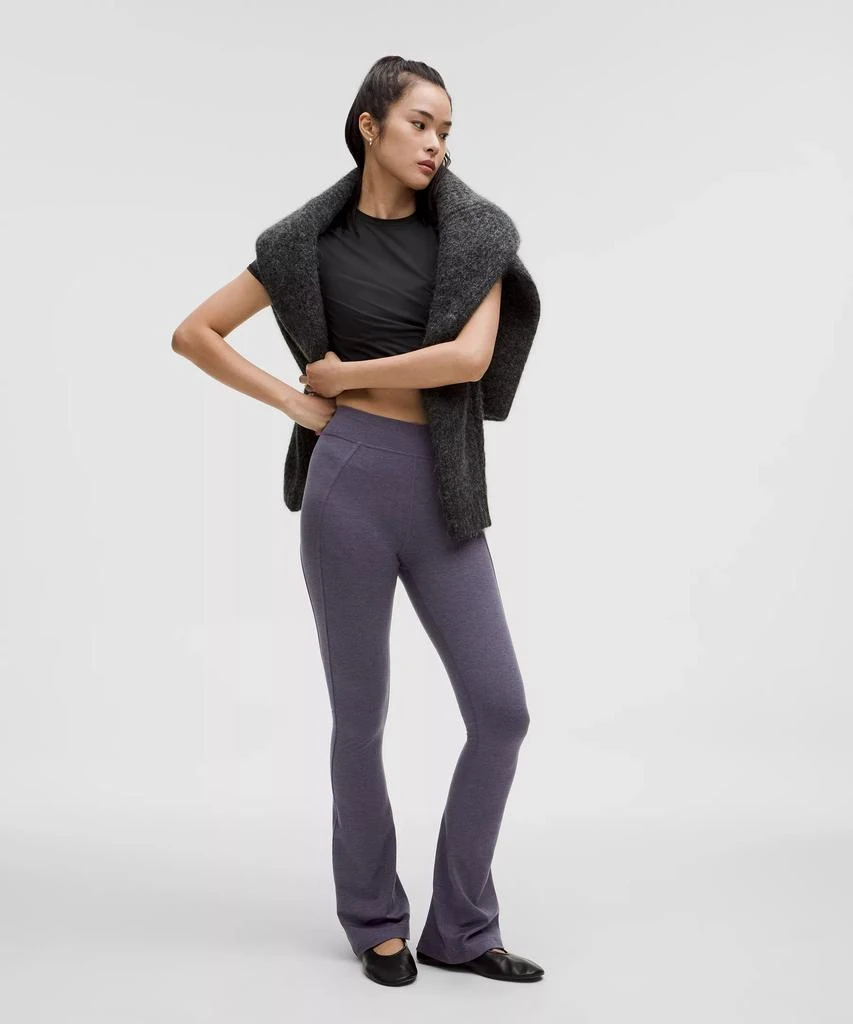 Softy Suedey Split-Hem High-Rise Mini-Flare Pant *Regular 商品