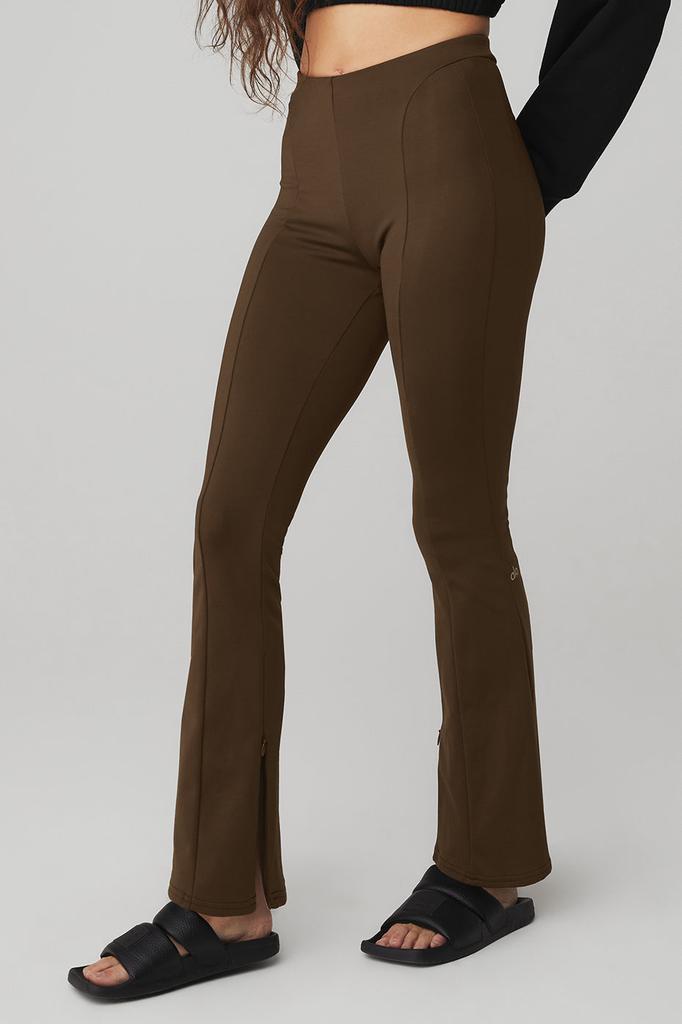 商品Alo|High-Waist Zip It Flare Legging - Espresso,价格¥824,第3张图片详细描述