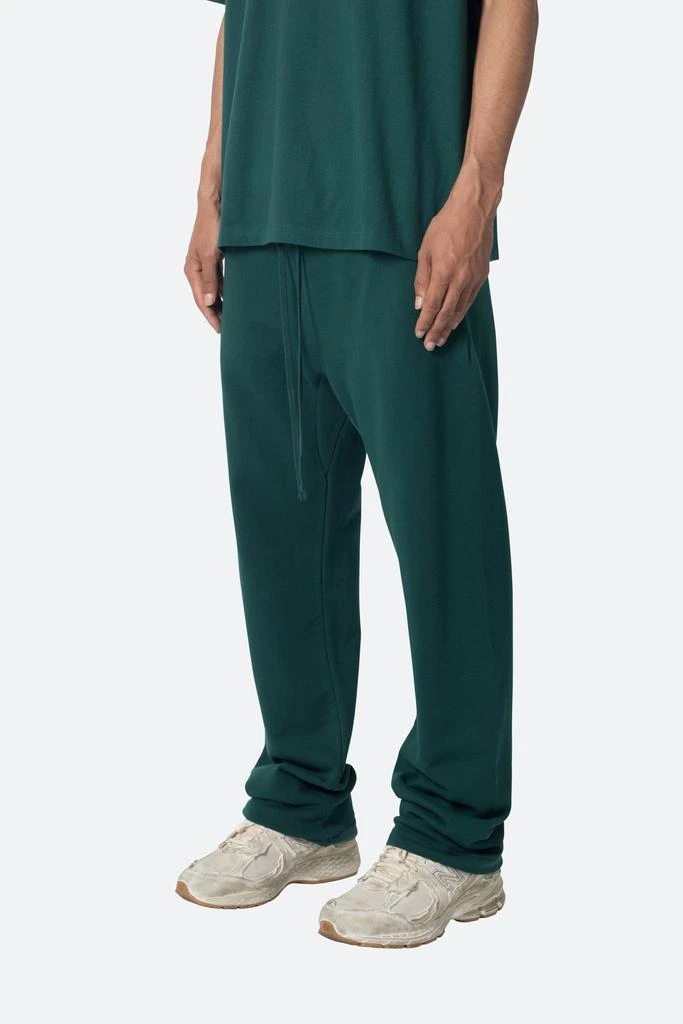 商品MNML|Relaxed Every Day Sweatpants - Green,价格¥223,第2张图片详细描述