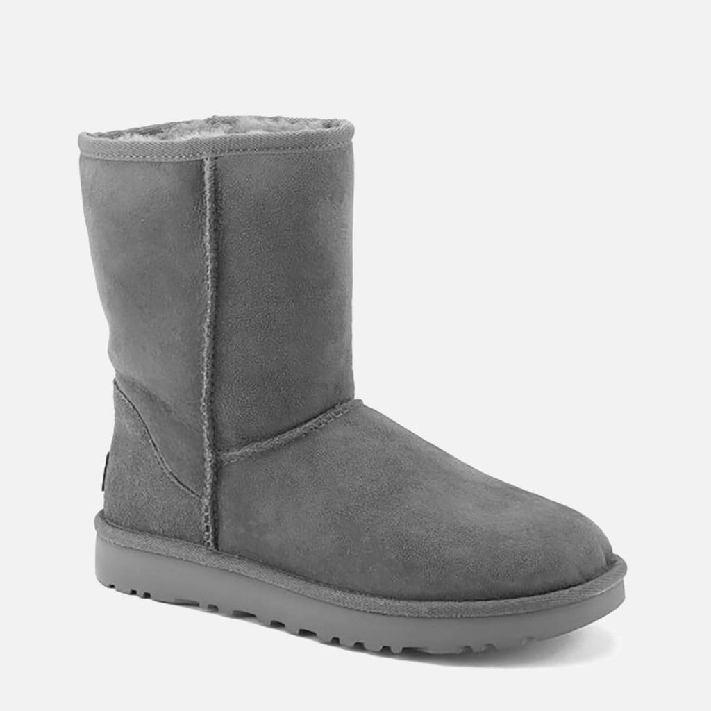 商品UGG|UGG Women's Classic Short II Sheepskin Boots - Grey,价格¥1621,第4张图片详细描述