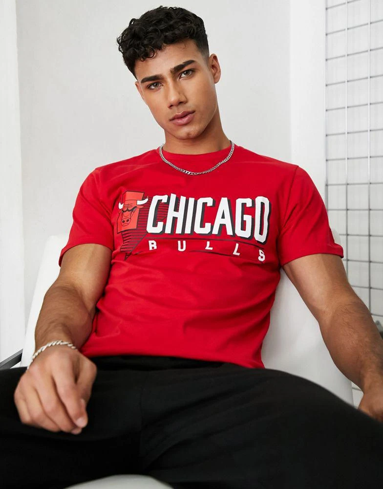 商品New Era|New Era Chicago Bulls retro logo t-shirt in red,价格¥247,第1张图片